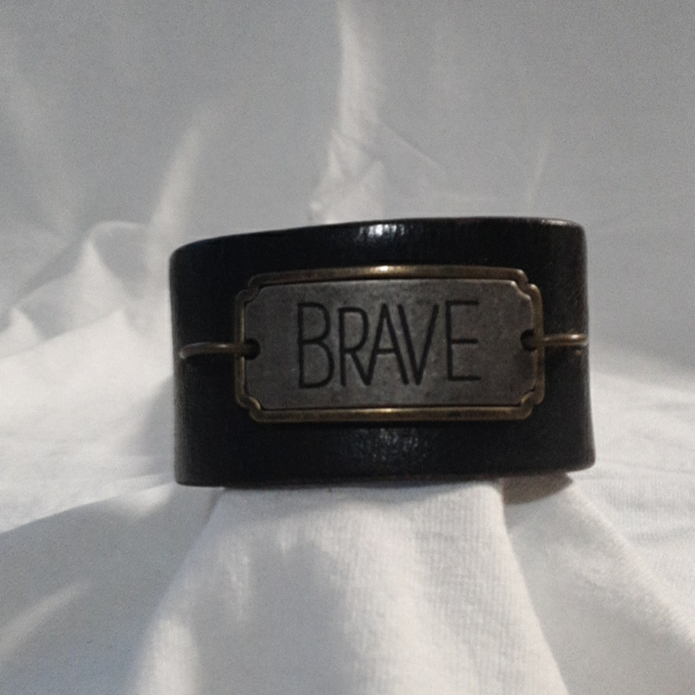 Leather cuff
